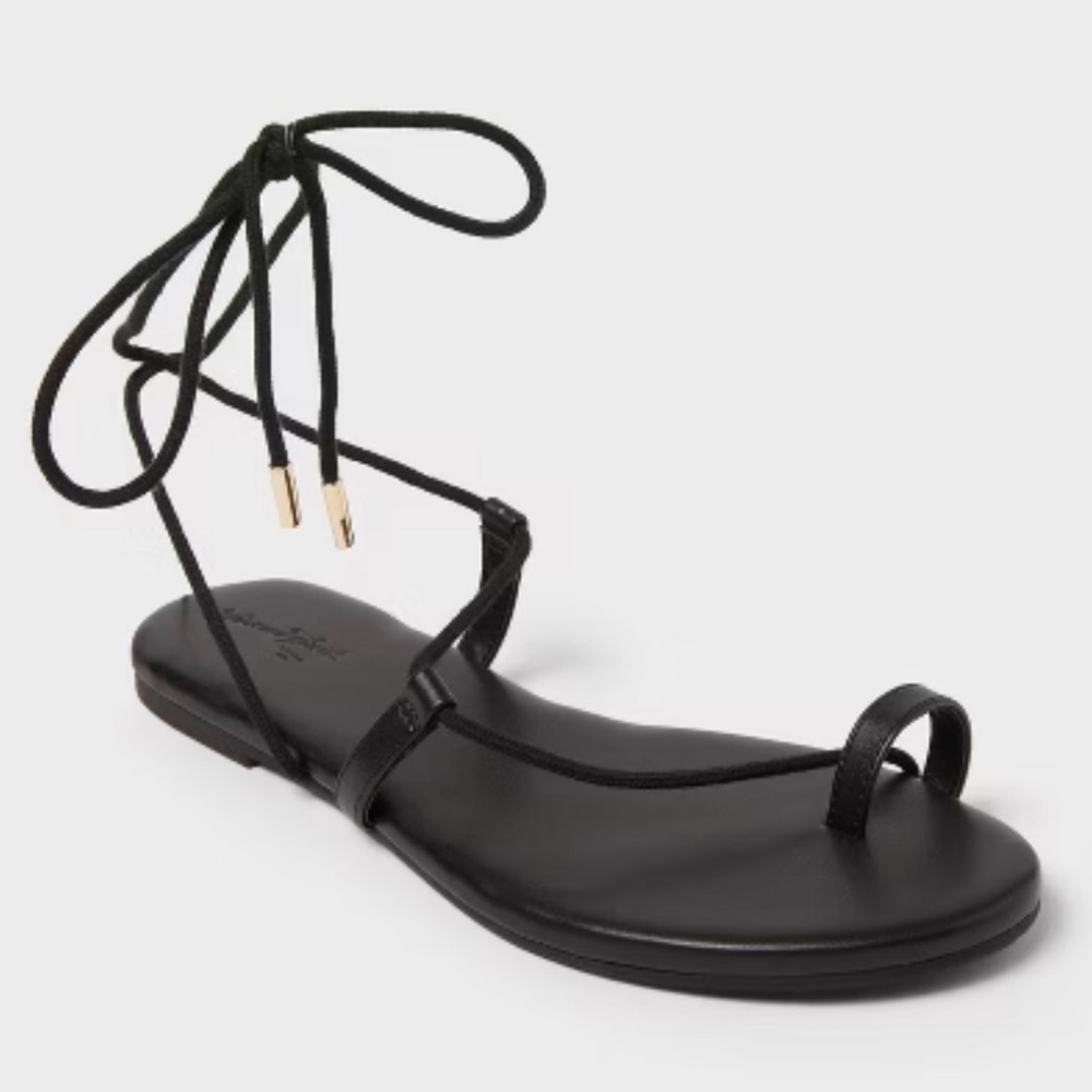 Universal Thread Ivana Footbed Toe Ring Sandals Black